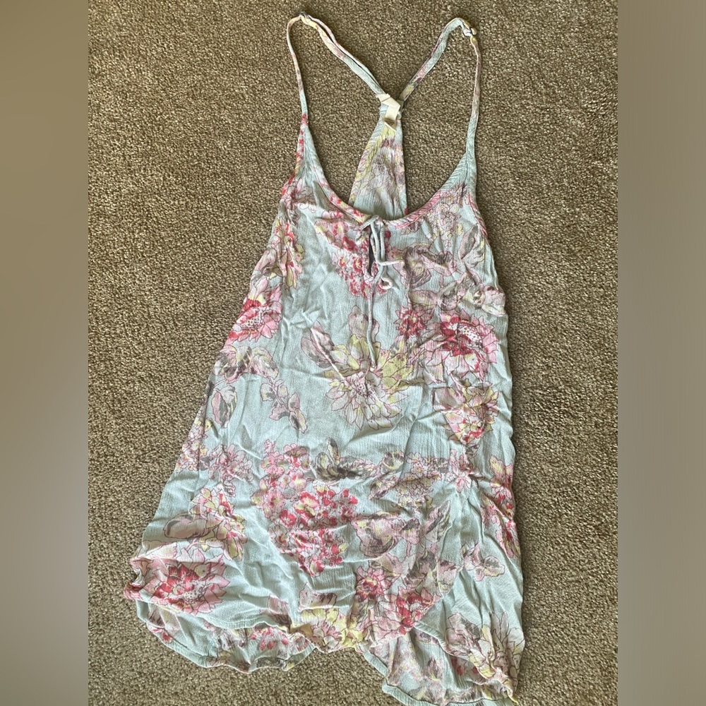 Billabong blue floral tank top